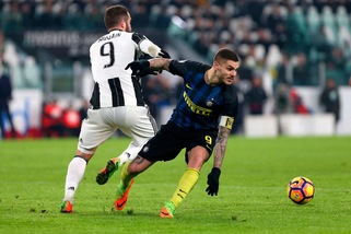 Higuain e Icardi, la svolta: Juve al lavoro