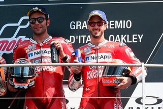 Dovizioso: "Felice per il rinnovo di Petrucci"