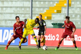 Bologna, preso il giovane Juwara dal Chievo
