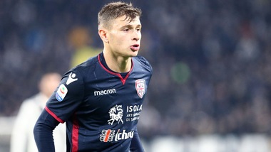Cagliari, la lettera di Barella: "In campo ho sempre dato tutto, fino all'ultimo"