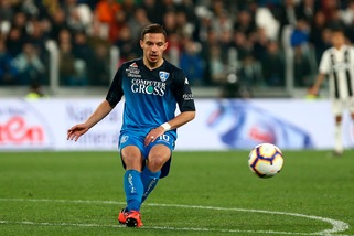 Milan, spunta Pezzella. Caos Bennacer