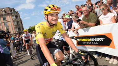 Tour de France, Groenewegen vince la settima tappa: Ciccone ancora maglia gialla