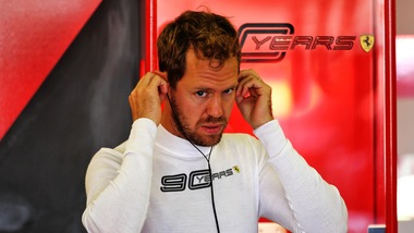 Silverstone, Vettel: "Mercedes favorite per la pole"