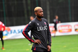 Bologna, Denswil si presenta: "In rossoblu grazie a Dijks"