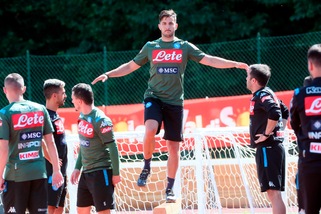 Manolas, l'ex medico della Roma: "Non ha la soglia del dolore bassa"