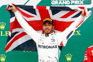 Hamilton: "Che bello vedere la McLaren in forma"