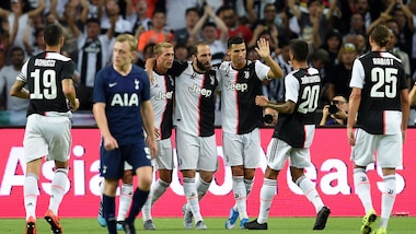 Juve, Higuain-Ronaldo gol: sono loro le prime gioie di Sarri