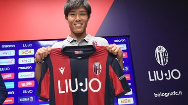 Bologna, ecco Tomiyasu: "Ho accettato l'offerta rossoblu con grande passione"