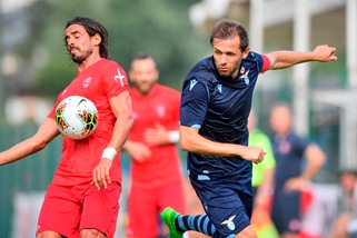 Lazio, Lulic: "Negli ultimi anni ci siamo divisi le coppe con la Juventus"