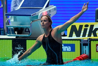 Pellegrini nella storia in lacrime: "E' il mio ultimo oro mondiale"