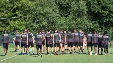 Bologna, ritiro di Neustift: i convocati