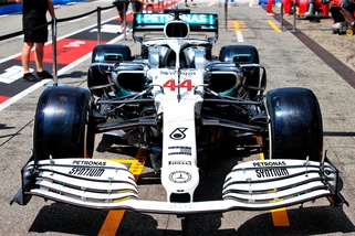 Mercedes, al Gp di Germania con una livrea speciale