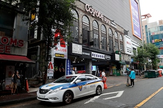 Gwangju: crolla balconata in discoteca, feriti alcuni atleti