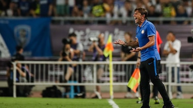 Inter, senti Conte: "La sconfitta non deve piacerci mai"