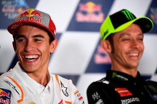 Marquez su Valentino Rossi: "Non si ritirerà"