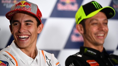 Marquez su Valentino Rossi: "Non si ritirerà"
