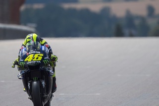 Graziano Rossi: "Valentino può vincere un altro titolo"