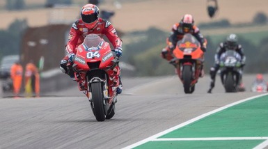 MotoGp, Brno: Dovizioso primo nelle libere, Rossi 10°