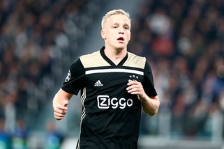 As: "Real Madrid, Van de Beek può arrivare nel 2020"
