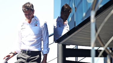 Mercedes, Wolff: "Verstappen è in corsa per il titolo"