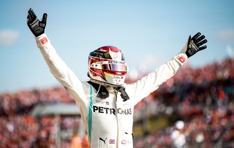 Gp Ungheria, Hamilton: "Gara incredibile, ringrazio il mio team"