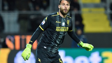 Torino, per il vice Sirigu è lotta a due