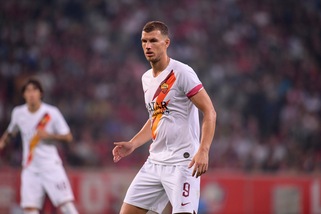 Inter-Dzeko, intrigo continuo: non basta alzare l'offerta