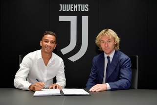 Juventus, ufficiale Danilo. Scambio con Cancelo che vola al Manchester City
