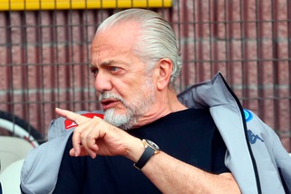 Napoli, De Laurentiis: "James dà garanzie. Lozano? Giovane di valore"