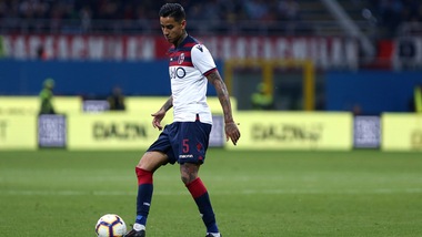 Fiorentina, ufficiale l'acquisto di Pulgar dal Bologna