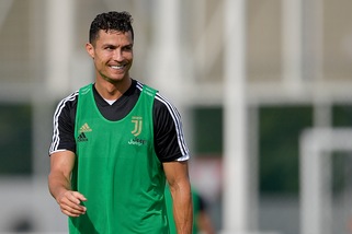 Juve, Sarri e Cristiano Ronaldo non partono per Trieste