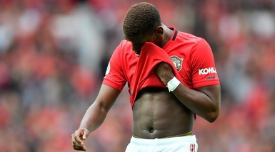 United, scritta dei tifosi contro Pogba: “Vai via”