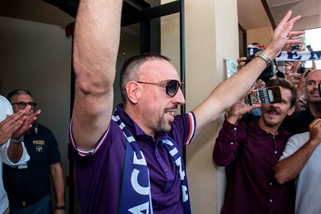 Fiorentina, Ribery: "Non sono qui per far concorrenza a Ronaldo"