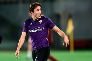 Attenzione anche a Chiesa, la Juve non molla