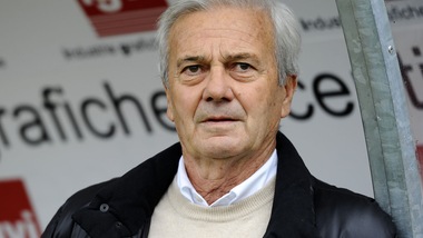 "Gigi Simoni continua a lottare, ma è grave"