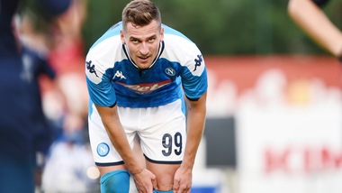 Napoli, Ancelotti non convoca Milik per la gara di Firenze