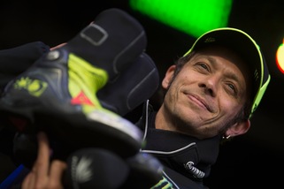 Rossi: "Yamaha favorita? Fuori luogo, ma stiamo andando bene"