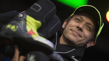 Rossi: "Yamaha favorita? Fuori luogo, ma stiamo andando bene"