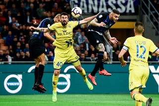 Spal, ufficiale: preso Tomovic dal Chievo in prestito con diritto di riscatto