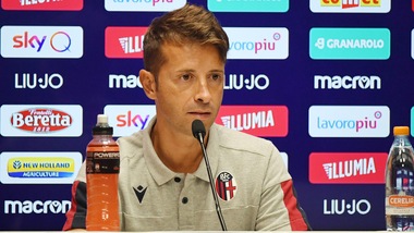 Bologna, De Leo e Tanjga su Mihajlovic: "E' il nostro condottiero"