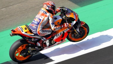 Silverstone: Marquez più veloce nelle ultime libere, Rossi 4°