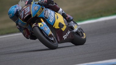 Moto2, Silverstone: pole per Alex Marquez, sesto Marini