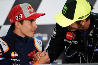 Silverstone, Marquez: "Rossi andrà forte anche in gara"