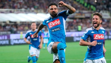Napoli, successo a Firenze nel segno di Insigne