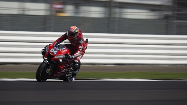 Gp Silverstone: Quartararo e Dovizioso out al via