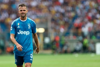 Il Psg non abbandona Pjanic: la posizione della Juve