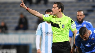 Serie B, Cremonese-Entella a Baroni. Per Chievo-Empoli c'è Ghersini