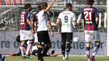 Diretta Spezia-Crotone e Benevento-Cittadella alle 18: probabili formazioni, dove vederle in tv