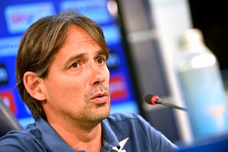 Inzaghi: "Lazio favorita? Il derby una partita a parte. Strano giocarlo alla seconda"