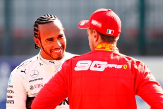 Ferrari in pole a Spa, i complimenti di Hamilton: "Grandiosi"